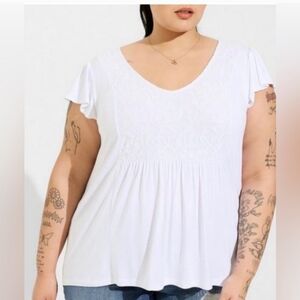 Torrid Supersoft V-Neck Lace Ruffle Top Tank Lace White Size 6 Plus New With Tag